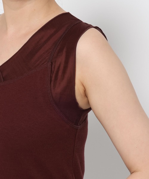 mysty woman（ミスティウーマン）の「シアーキリカエテレコタンク 581420（タンクトップ・レディース・ブラック/アイボリー/ボルドー・FREE）」の8枚目の写真