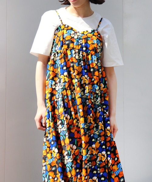 moyan ecri(モヤン エクリ)の「<moyan ecri>アフリカンファブリック ティアードキャミワンピースAfrica tiered cami dress(ワンピース・レディース・ブラック/オレンジ・FREE)」の8枚目の写真
