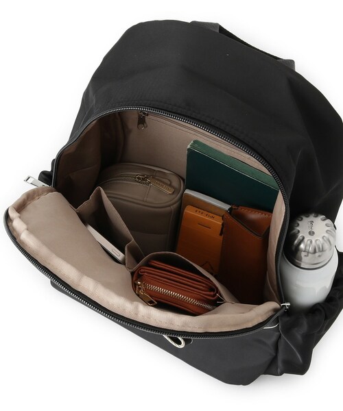 ITS'DEMO（イッツデモ）の「◆【A4対応／6ポケット】リボンモチーフリュック（バックパック/リュック・レディース・ピンク系/ベージュ/ブラック・00）」の11枚目の写真