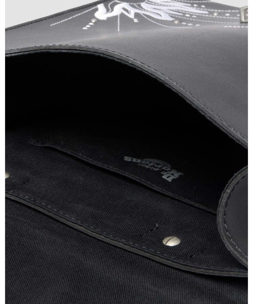 Dr. Martens(ドクターマーチン)の「Dr. Martens/ドクターマーチン ミニ バックパック 41815001(バックパック/リュック・レディース・ブラック・FREE)」の2枚目の写真