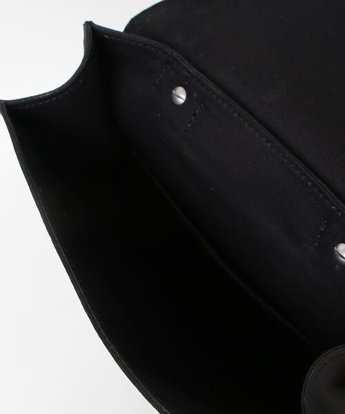 Dr. Martens(ドクターマーチン)の「Dr. Martens/ドクターマーチン ミニ バックパック 41815001(バックパック/リュック・レディース・ブラック・FREE)」の13枚目の写真