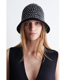 COS（コス）の「かぎ針編みのバケットハット（ハット）」