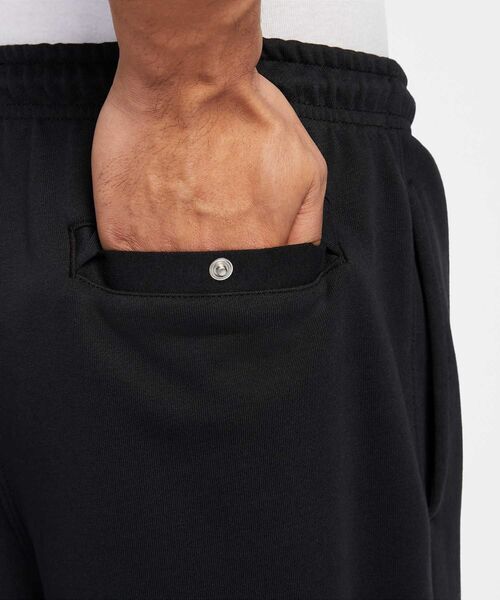 NIKE（ナイキ）の「ナイキ クラブ メンズ フレンチ テリー オープンヘム パンツ / Nike Club Men's French Terry Open-Hem Pants HQ4423-010 Black（スウェットパンツ・メンズ・ブラック・S/M/L/2XL/XL）」の3枚目の写真