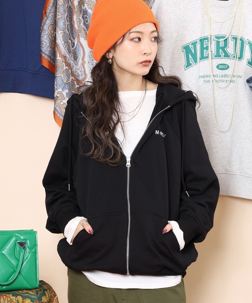 NERDY(ノルディ)の「ブレンクロゴフーディージップアップ(パーカー・メンズ・ベージュ/ホワイト/ブラック・LL/M/SS/L/S)」の5枚目の写真