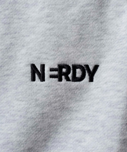 NERDY(ノルディ)の「ブレンクロゴフーディージップアップ(パーカー・メンズ・ベージュ/ホワイト/ブラック・LL/M/SS/L/S)」の21枚目の写真