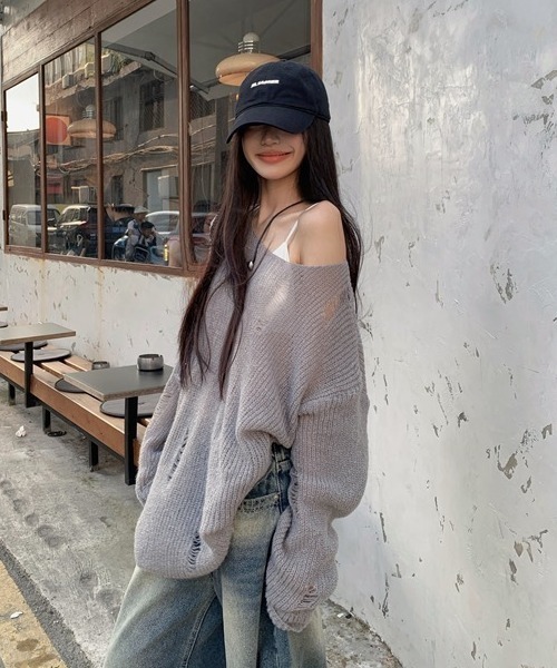 yuue' ( wear )(ユーイ)の「オーバーサイズダメージニットトップス(ニット/セーター・レディース・ピンク/グレー/アイボリー・FREE)」の18枚目の写真
