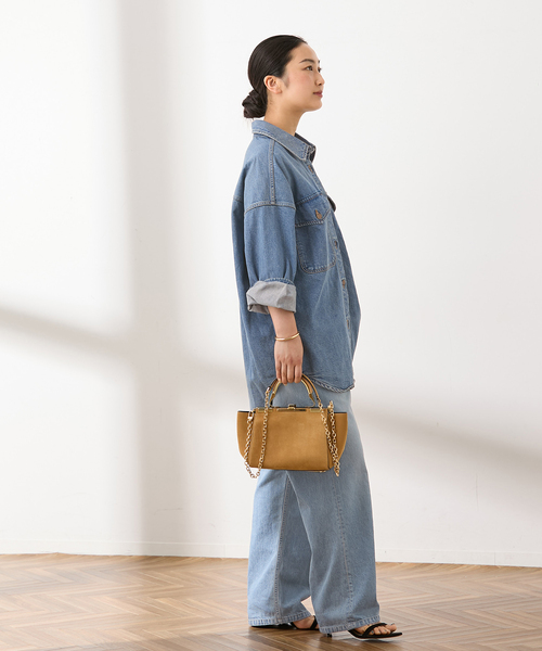 journal standard L'essage（ジャーナルスタンダードレサージュ）の「オーバーサイズデニムシャツ（シャツ/ブラウス・レディース・ブルー系その他/ネイビー・FREE）」の12枚目の写真