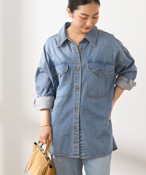 journal standard L'essage（ジャーナルスタンダードレサージュ）の「オーバーサイズデニムシャツ（シャツ/ブラウス・レディース・ブルー系その他/ネイビー・FREE）」の14枚目の写真