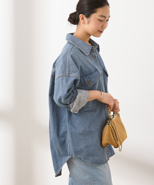 journal standard L'essage（ジャーナルスタンダードレサージュ）の「オーバーサイズデニムシャツ（シャツ/ブラウス・レディース・ブルー系その他/ネイビー・FREE）」の15枚目の写真
