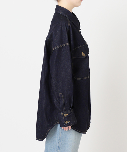 journal standard L'essage（ジャーナルスタンダードレサージュ）の「オーバーサイズデニムシャツ（シャツ/ブラウス・レディース・ブルー系その他/ネイビー・FREE）」の19枚目の写真