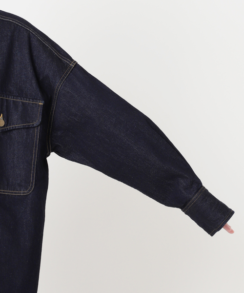 journal standard L'essage（ジャーナルスタンダードレサージュ）の「オーバーサイズデニムシャツ（シャツ/ブラウス・レディース・ブルー系その他/ネイビー・FREE）」の20枚目の写真