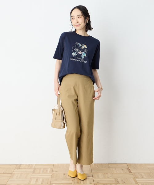 DECOY SINCE 1981(デコイシンスイチキュウハチイチ)の「【冷感】【UVカット】ひやさらコットン プリント&刺繍Tシャツ(Tシャツ/カットソー・レディース・マスタード/ネイビー/ホワイト・LL/L/M/3L/4L)」の12枚目の写真