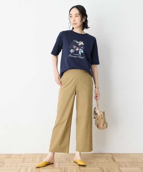 DECOY SINCE 1981(デコイシンスイチキュウハチイチ)の「【冷感】【UVカット】ひやさらコットン プリント&刺繍Tシャツ(Tシャツ/カットソー・レディース・マスタード/ネイビー/ホワイト・LL/L/M/3L/4L)」の13枚目の写真