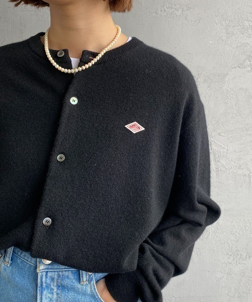 DANTON（ダントン）の「[DANTON/ダントン] ワンポイントロゴ クルーネックニットカーディガン（カーディガン/ボレロ・レディース・ブラック/ライトグレー/グレイッシュベージュ/オートミール/ピンク/レッド・34/36）」の12枚目の写真