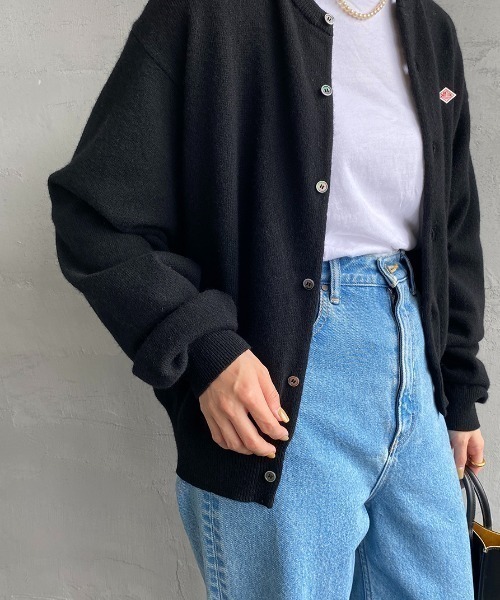 DANTON（ダントン）の「[DANTON/ダントン] ワンポイントロゴ クルーネックニットカーディガン（カーディガン/ボレロ・レディース・ブラック/ライトグレー/グレイッシュベージュ/オートミール/ピンク/レッド・34/36）」の13枚目の写真