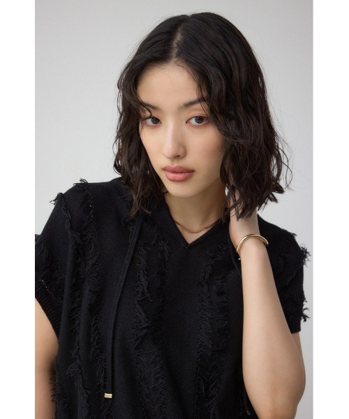 AZUL by moussy（アズールバイマウジー）の「ラインフリンジニットトップス（ニット/セーター・レディース・ブラック/アイボリー/バーガンディー・FREE）」の14枚目の写真
