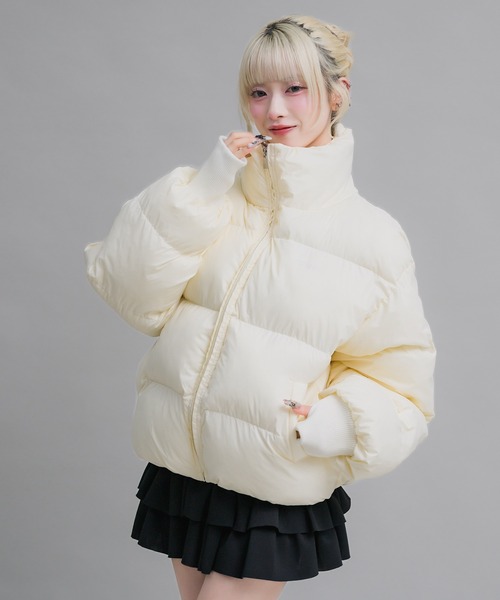 17HR(セブンティーンアワーズ)の「【ユニセックス】オーバーサイズ中綿ダウンジャケット(ダウンジャケット/コート・レディース・ブラック/オフホワイト/グレー・FREE)」の11枚目の写真