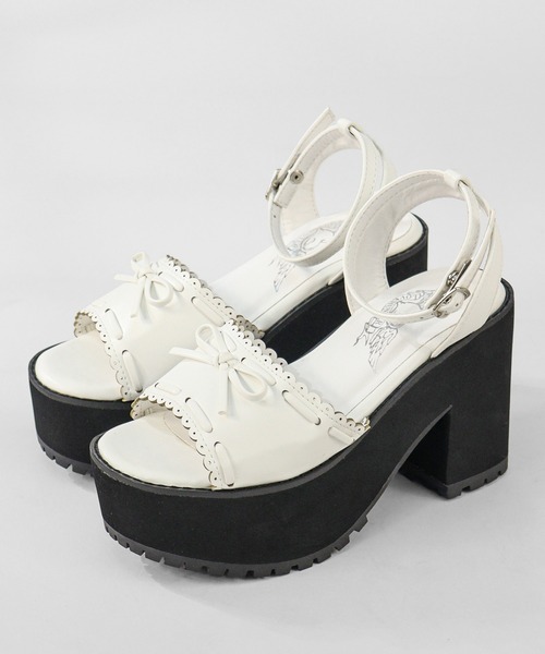 LOVEHUNTER(ラブハンター)の「LOVE HUNTER スカラップデザイン厚底リボンサンダル(2246)(サンダル・レディース・ブラック/ブラック系その他/ホワイト・M/L/LL/S)」の5枚目の写真