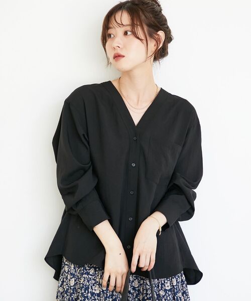 le.coeur blanc（ルクールブラン）の「《手洗い可能》エアータンブラーノーカラーブラウス（シャツ/ブラウス・レディース・ブラック/ブラウン・38）」の15枚目の写真