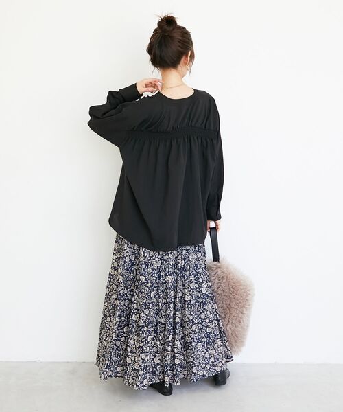 le.coeur blanc（ルクールブラン）の「《手洗い可能》エアータンブラーノーカラーブラウス（シャツ/ブラウス・レディース・ブラック/ブラウン・38）」の12枚目の写真