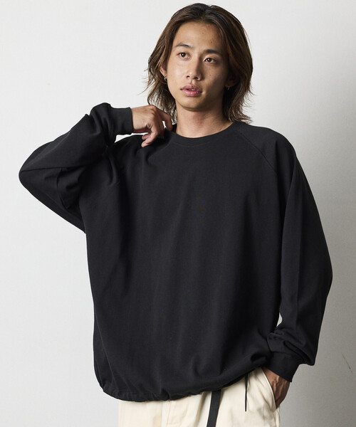 FREAK'S STORE（フリークスストア）の「限定展開 ビッグシルエット USA COTTON ラグランスリーブ スピンドル Tシャツ / ヘムコード（Tシャツ/カットソー・メンズ・ホワイト/グレイッシュベージュ/ホワイト×ブラック/ネイビー/ブラック/チャコールグレー・LARGE/SMALL/MEDIUM）」の17枚目の写真