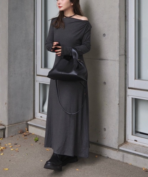 off shoulder flare long dress /オフショルダーフレア長袖ロング