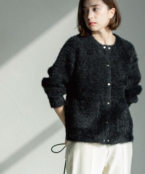 OPAQUE.CLIP(オペークドットクリップ)の「シャギーミドルカーディガン【洗濯機OK】《6col》(カーディガン/ボレロ・レディース・ブラック/アイボリー/ピンク系/パープル/ブルーグリーン/ブラウン系・38/40)」の2枚目の写真
