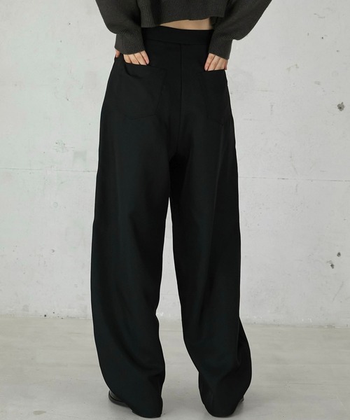 LA PEAU DE GEM(ラポドゥジェム)の「【LA PEAU DE GEM】wide cocoon pants/ワイドコクーンパンツ(その他パンツ・レディース・ブラック/ベージュ・1/2)」の19枚目の写真