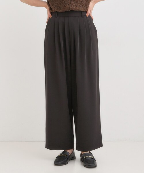 DRESKIP(ドレスキップ)の「【S-LL】腰まわりや太ももを自然にカバー タックワイドパンツ(その他パンツ・レディース・ブラック/ベージュ・02/01/04/03)」の11枚目の写真