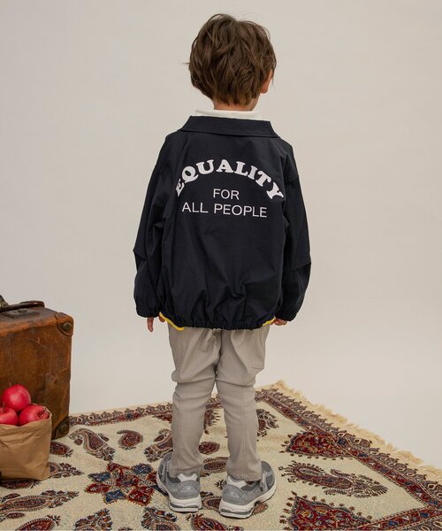 BREEZE（ブリーズ）の「【ジュニア対応】バックロゴジャケット（テーラードジャケット・キッズ・ベージュ/ネイビー・80/90/100/110/120/130/140）」の10枚目の写真