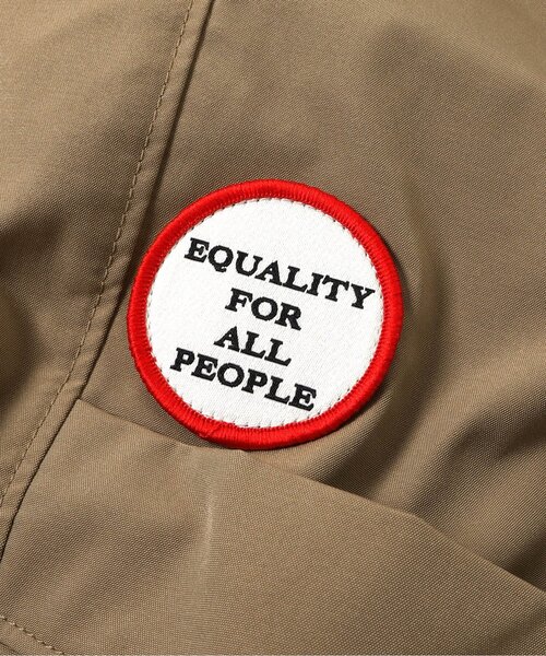 BREEZE（ブリーズ）の「【ジュニア対応】バックロゴジャケット（テーラードジャケット・キッズ・ベージュ/ネイビー・80/90/100/110/120/130/140）」の6枚目の写真