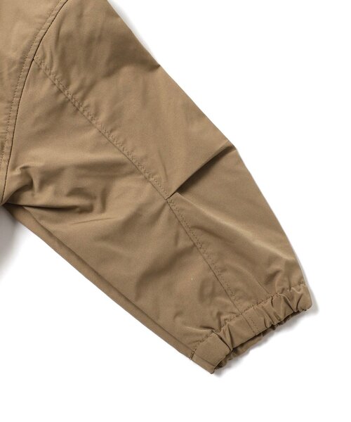 BREEZE（ブリーズ）の「【ジュニア対応】バックロゴジャケット（テーラードジャケット・キッズ・ベージュ/ネイビー・80/90/100/110/120/130/140）」の7枚目の写真