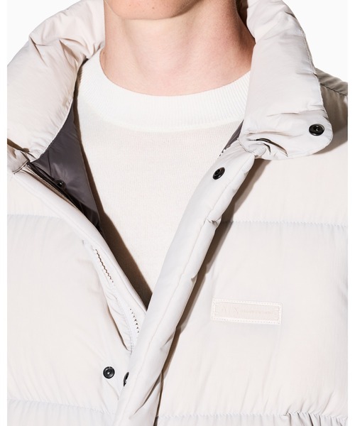 ARMANI EXCHANGE（アルマーニエクスチェンジ）の「【A|X アルマーニ エクスチェンジ】CL ダウンベスト（ダウンジャケット/コート・メンズ・スモークグレー・LARGE/MEDIUM/SMALL/X-LARGE/X-SMALL）」の4枚目の写真