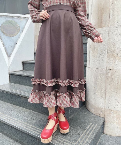 F i.n.t(フィント)の「【セットアップ対応】チェックフリル使いフレアースカート(スカート・レディース・ブラウン/ネイビー・FREE)」の5枚目の写真