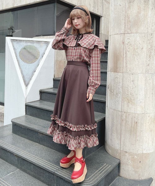 F i.n.t(フィント)の「【セットアップ対応】チェックフリル使いフレアースカート(スカート・レディース・ブラウン/ネイビー・FREE)」の10枚目の写真