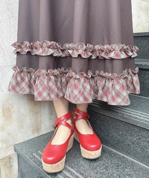 F i.n.t(フィント)の「【セットアップ対応】チェックフリル使いフレアースカート(スカート・レディース・ブラウン/ネイビー・FREE)」の13枚目の写真