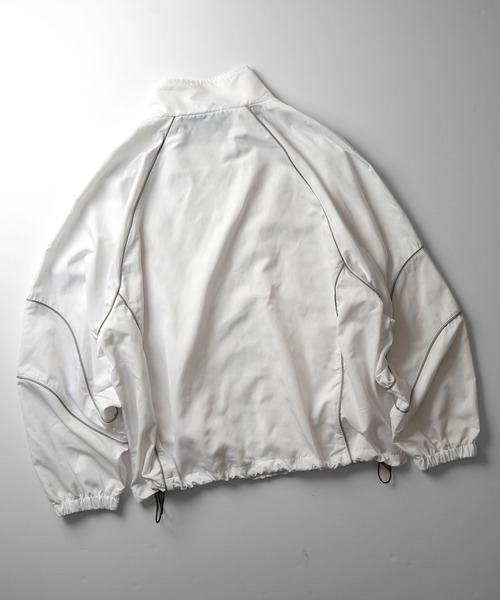 Confirm（コンファーム）の「Y2K ブロークコア ワンポイントロゴプリント フルジップトラックジャケット 切替パイピングライン ナイロンブルゾン ドローコード ユニセックス【Confirm】（Tシャツ/カットソー・メンズ・ブラック/グレー/ホワイト・M/L）」の7枚目の写真