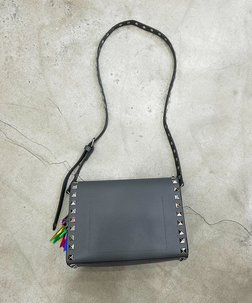 Magine（マージン）の「cheek チーク studs shoulder/スタッズ ショルダー（ショルダーバッグ・レディース・グレー/キャメル/ブラック/グリーン/ピンク・FREE）」の16枚目の写真