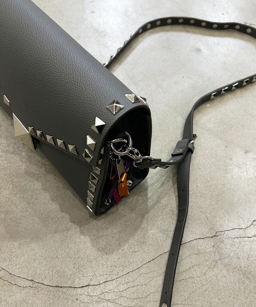 Magine（マージン）の「cheek チーク studs shoulder/スタッズ ショルダー（ショルダーバッグ・レディース・グレー/キャメル/ブラック/グリーン/ピンク・FREE）」の15枚目の写真