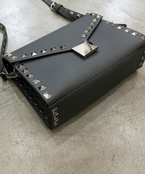 Magine（マージン）の「cheek チーク studs shoulder/スタッズ ショルダー（ショルダーバッグ・レディース・グレー/キャメル/ブラック/グリーン/ピンク・FREE）」の13枚目の写真