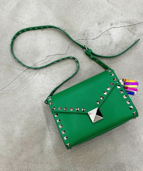 Magine（マージン）の「cheek チーク studs shoulder/スタッズ ショルダー（ショルダーバッグ・レディース・グレー/キャメル/ブラック/グリーン/ピンク・FREE）」の9枚目の写真