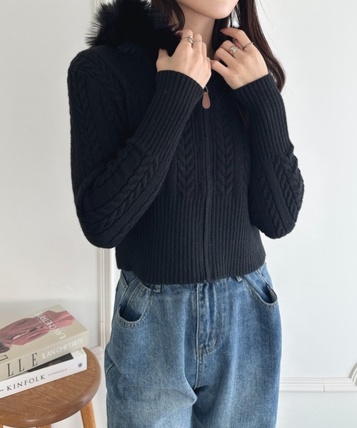 wears(ウェアーズ)の「ファーフード付きケーブルニットジップカーディガン(カーディガン/ボレロ・レディース・アイボリー/グレー/ブラック・FREE)」の21枚目の写真