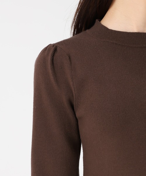 31 Sons de mode（トランテアン　ソン　ドゥ　モード）の「2025秋冬新作 異素材切替ペプラムニット（ニット/セーター・レディース・ブラック/オフホワイト/ダークブラウン・ﾌﾘ-）」の19枚目の写真