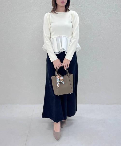 31 Sons de mode（トランテアン　ソン　ドゥ　モード）の「2025秋冬新作 異素材切替ペプラムニット（ニット/セーター・レディース・ブラック/オフホワイト/ダークブラウン・ﾌﾘ-）」の4枚目の写真