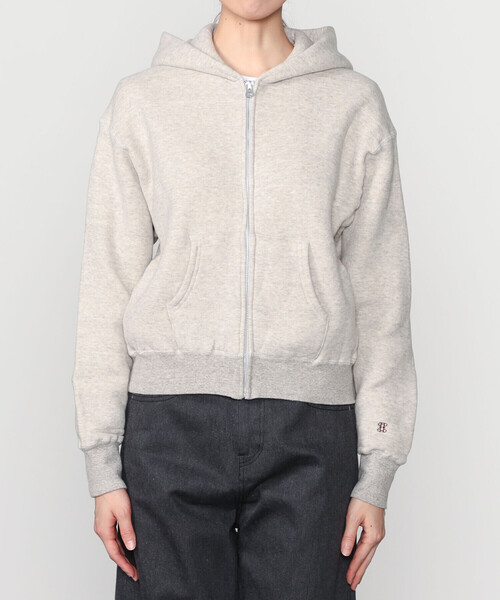 TICCA（ティッカ）の「TICCA | 〈別注〉 ダウニーウラケ ジップパーカー WOMEN（パーカー・レディース・ライトグレー/レッド/チャコール・F）」の14枚目の写真