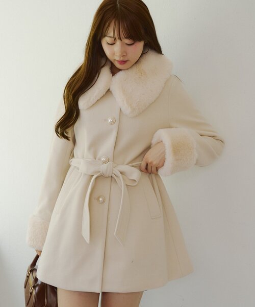 セール】【WEB先行予約】フェイクファー付ミドルコート（その他
