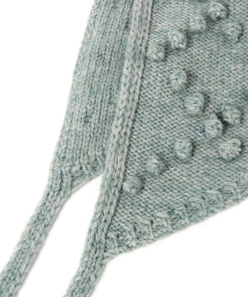 niko and...（ニコアンド）の「オリジナルポンポンニットスカーフ（ストール/ショール・レディース・グリーン/レッド/アイボリー・0）」の4枚目の写真