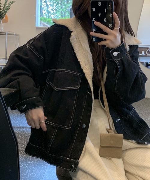 emi+（エミプラス）の「ボアドッキングデニムブルゾン（ブルゾン・レディース・ブラック・FREE）」の7枚目の写真