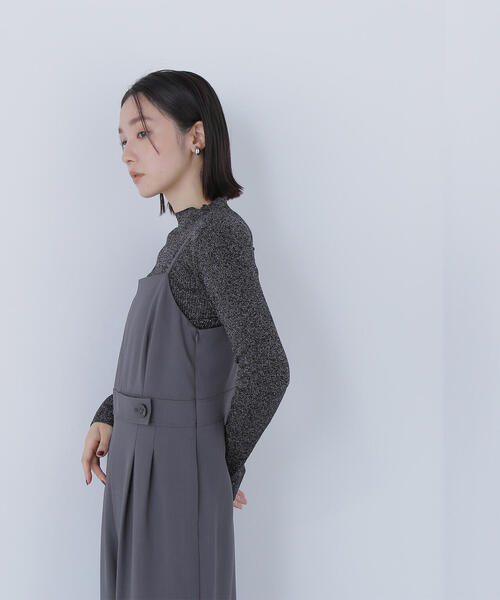 NATURAL BEAUTY BASIC(ナチュラルビューティーベーシック)の「◇シャイニーハイネックニット(ニット/セーター・レディース・ブラック/ブルー/ベージュ・FREE)」の8枚目の写真