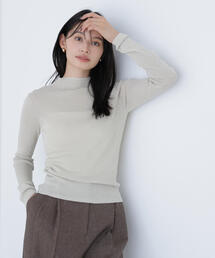 ◇シャイニーハイネックニット